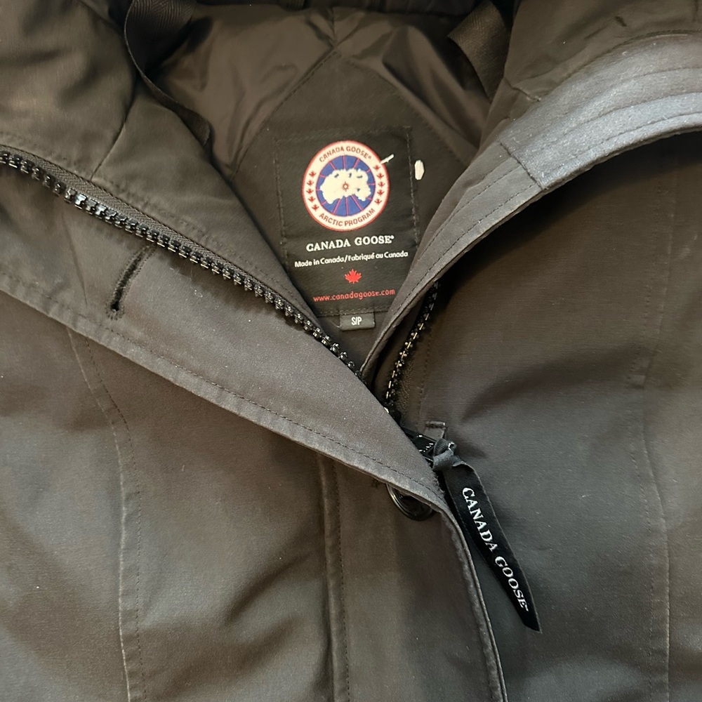 Canada Goose Rossclair Black Parka Hooded Jacket - Picture 3 of 7